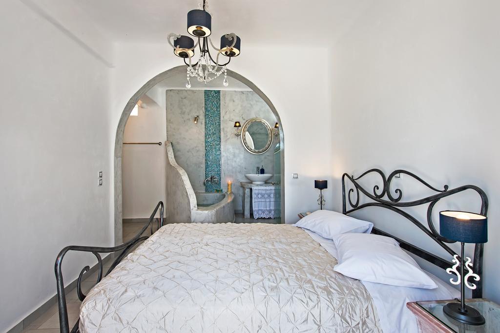 Felicity Luxury Villas Kamari  Phòng bức ảnh