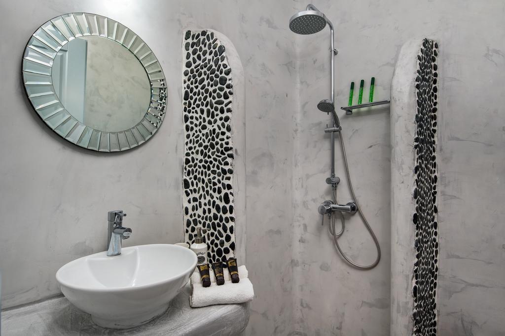 Felicity Luxury Villas Kamari  Ngoại thất bức ảnh